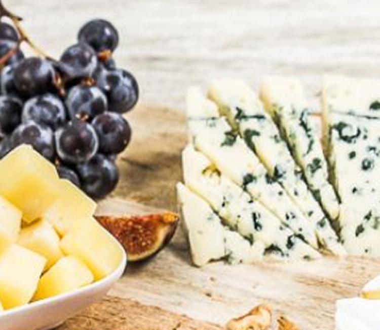 e19c873f0901a453ad0be8ecb5bc75c97e8ae1fc-plateau3fromages-lesfromagesdemilien 1
